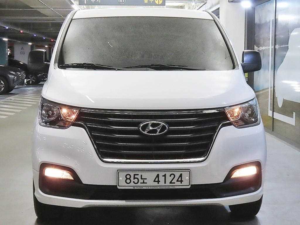 현대 스타렉스 2WD 밴 3인승 스마트 사진 2/18