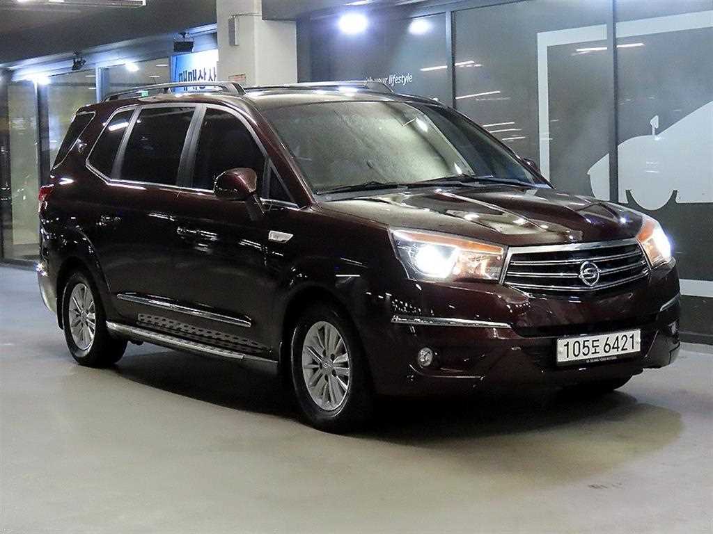 KGM 코란도 2WD 익스트림 9인승 사진