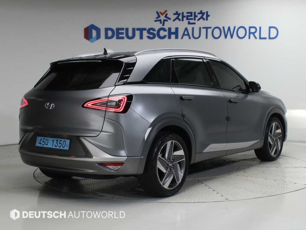 현대 넥쏘 프리미엄 사진 2/20