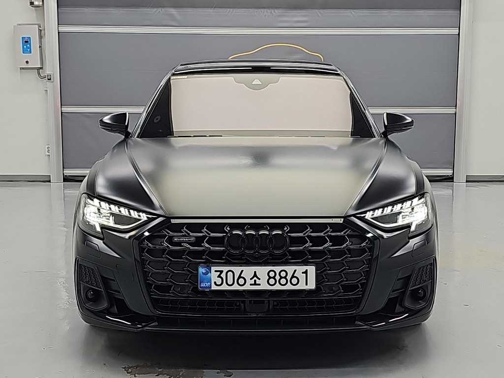아우디 A8 55 TFSI 콰트로 LWB 프리미엄 사진