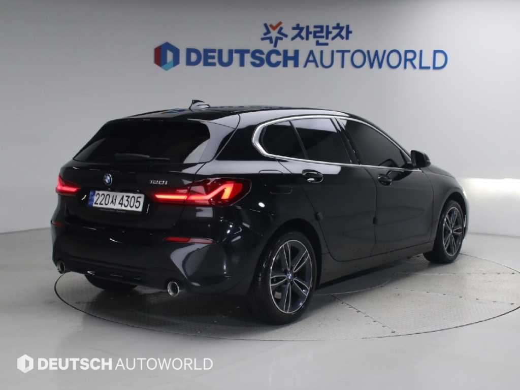 BMW 1시리즈 120i 스포츠 사진 2/20
