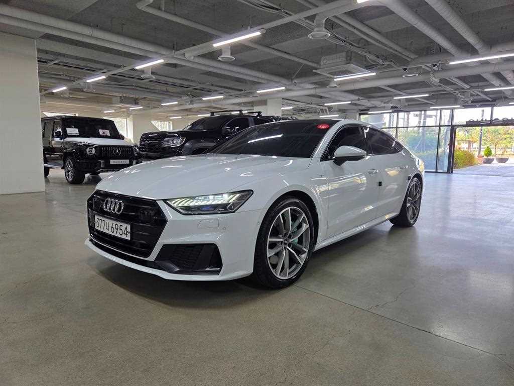 아우디 A7 55 TFSI 콰트로 프리미엄 사진 2/19