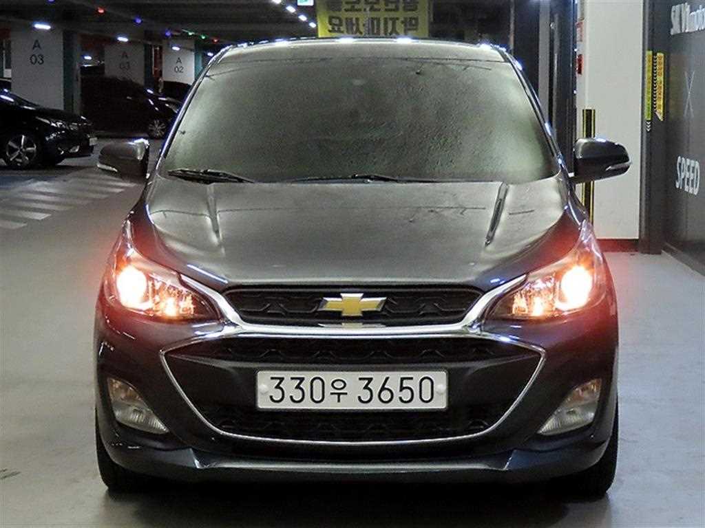 쉐보레 스파크 프리미어 사진 2/19