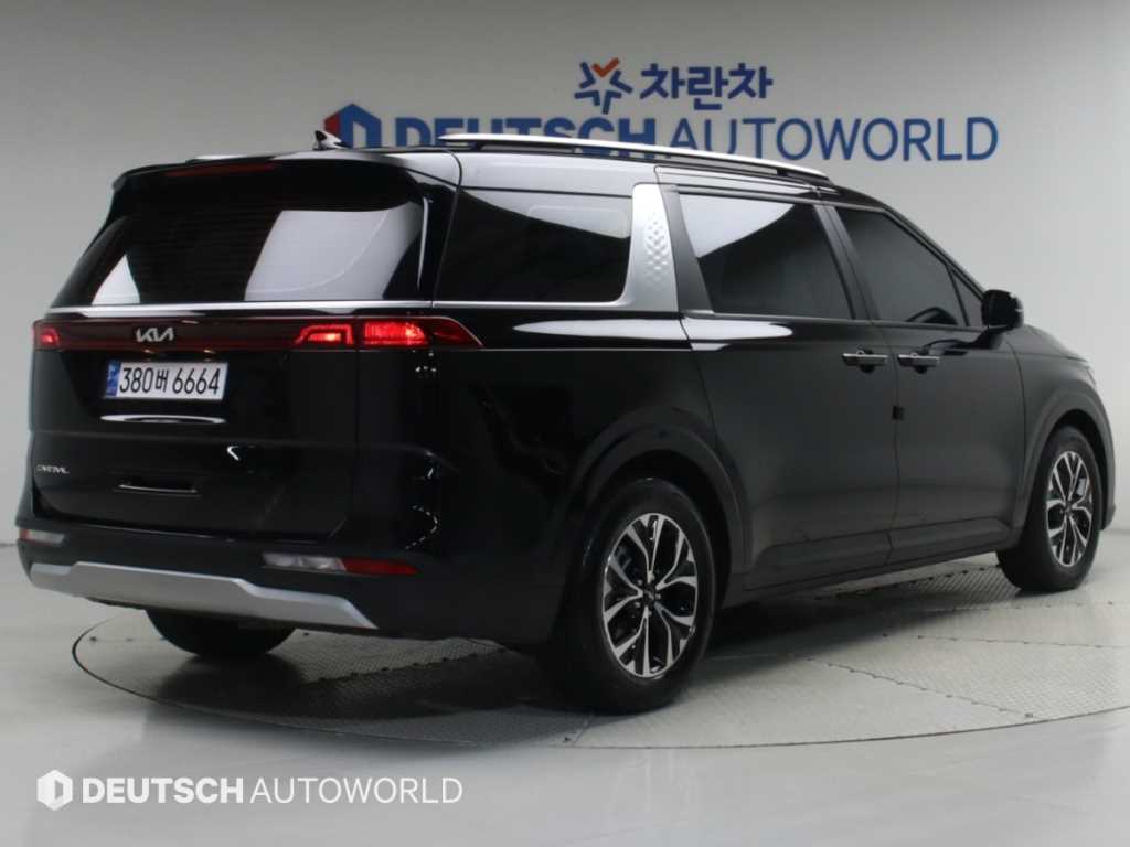 기아 카니발 가솔린 9인승 프레스티지 사진 2/20