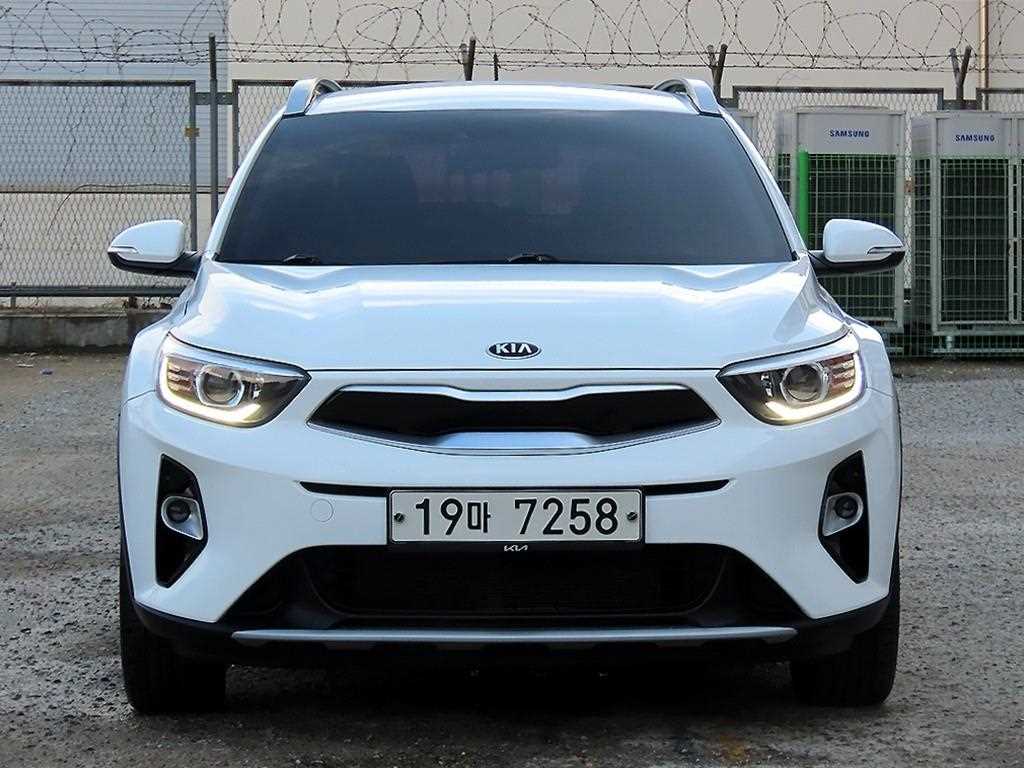 기아 스토닉 가솔린 1.4 트렌디 사진