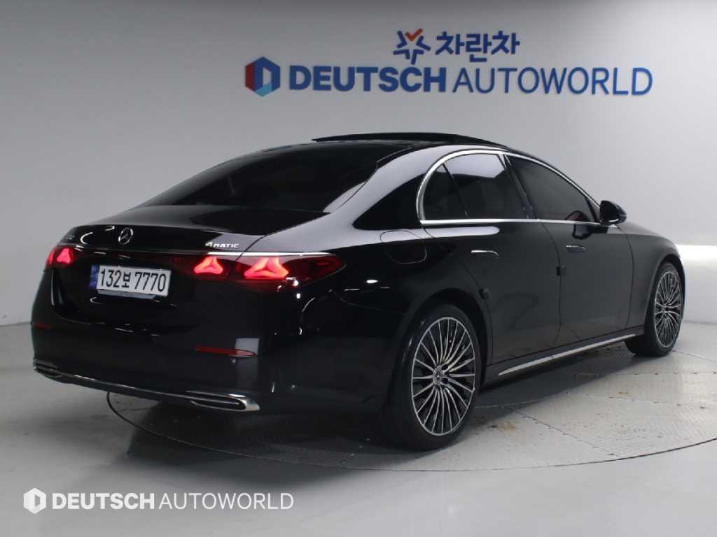 벤츠 E 클래스 E450 4MATIC 익스클루시브 사진 2/20