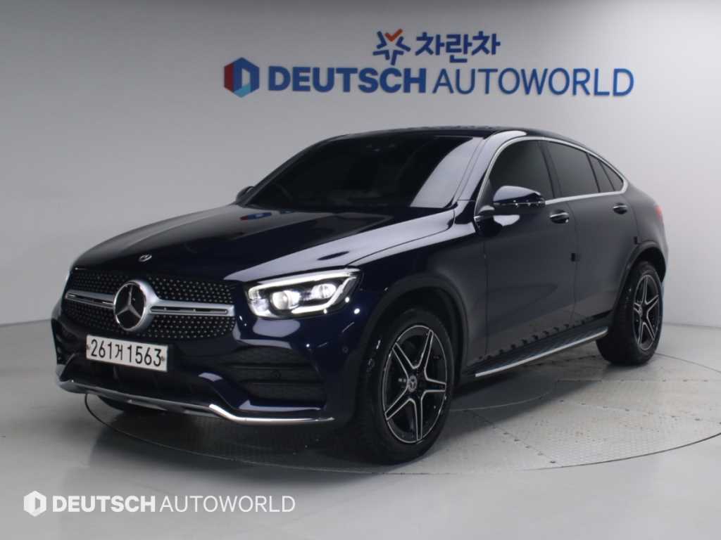 벤츠 GLC 클래스 GLC 300 4MATIC 쿠페 사진