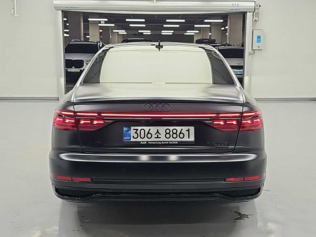 아우디 A8 55 TFSI 콰트로 LWB 프리미엄 사진 2/20
