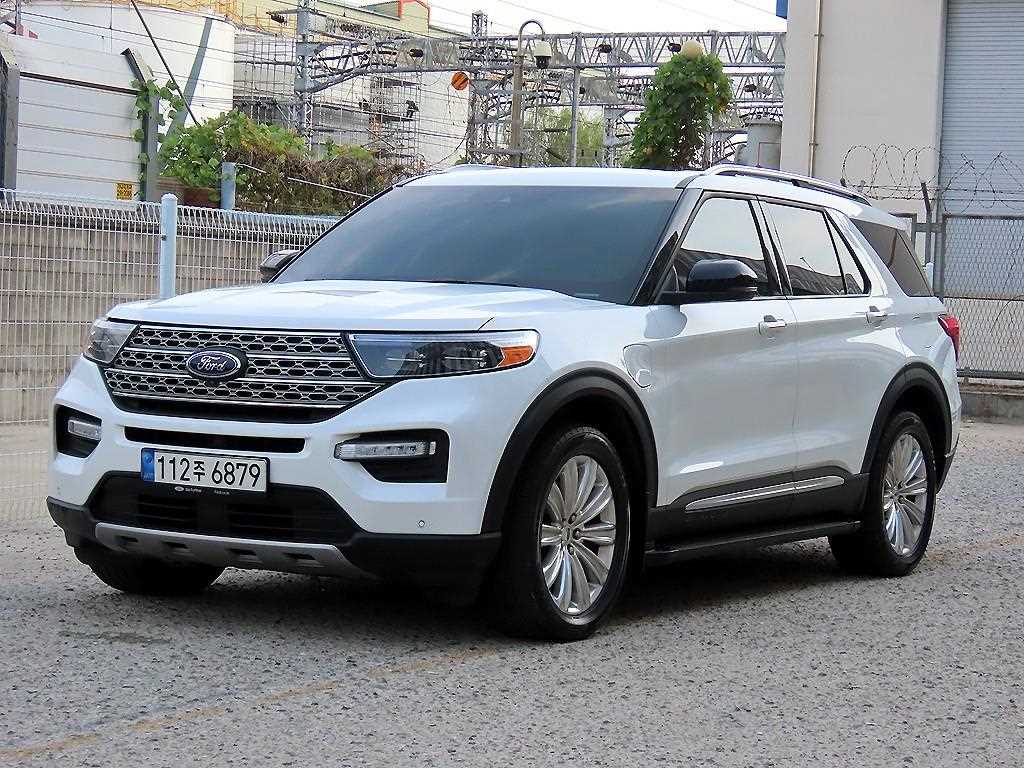 포드 익스플로러 3.0 AWD PHEV 리미티드 사진 2/20