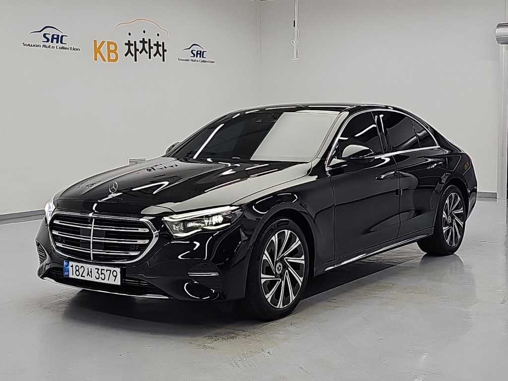 벤츠 E 클래스 E300 4MATIC 익스클루시브 사진