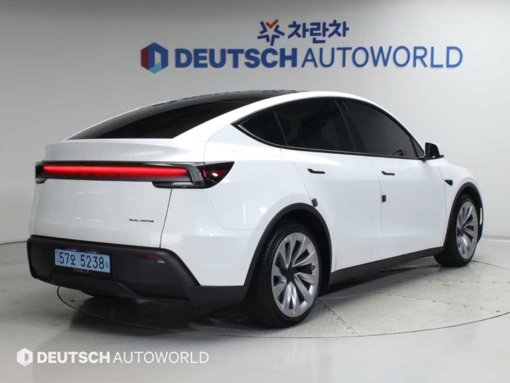 테슬라 모델 Y 롱 레인지 사진 2/20