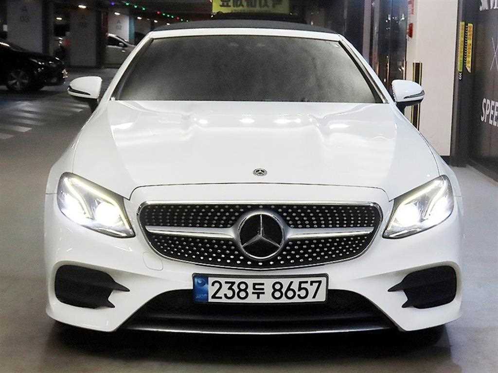 벤츠 E 클래스 E220d 카브리올레 사진 2/20