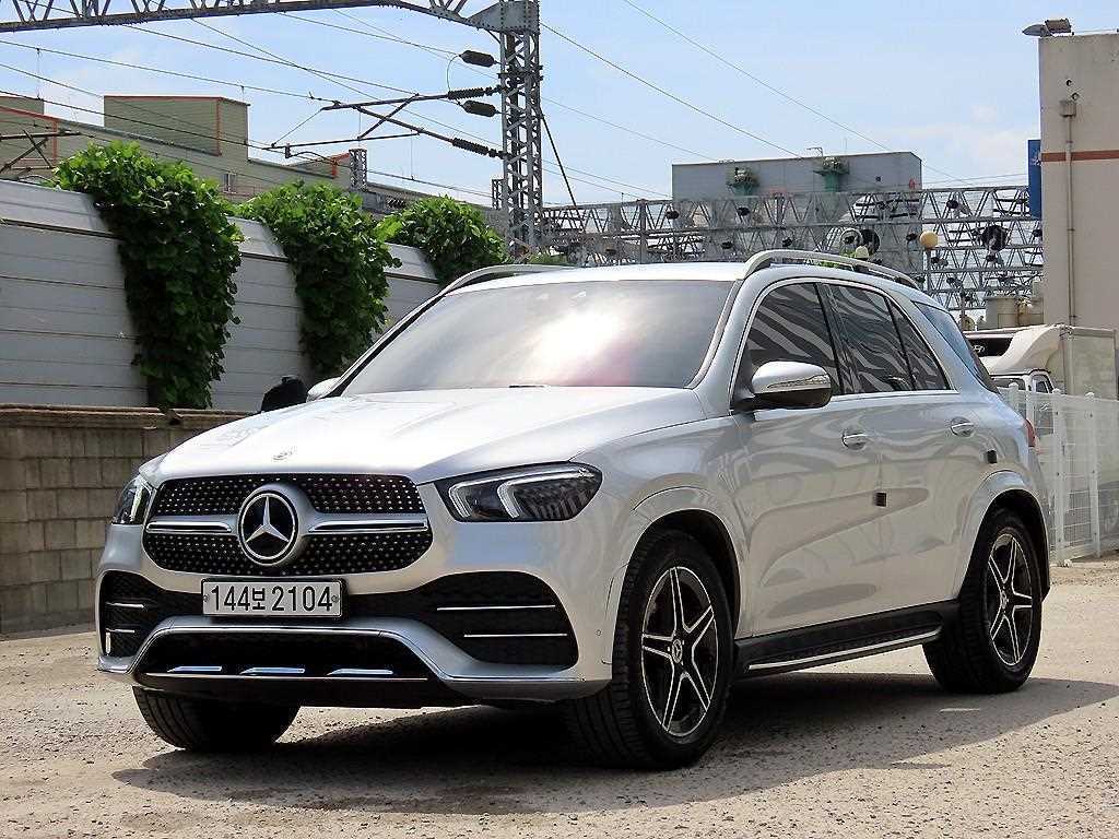 벤츠 GLE 클래스 GLE 450 4MATIC 사진 2/20