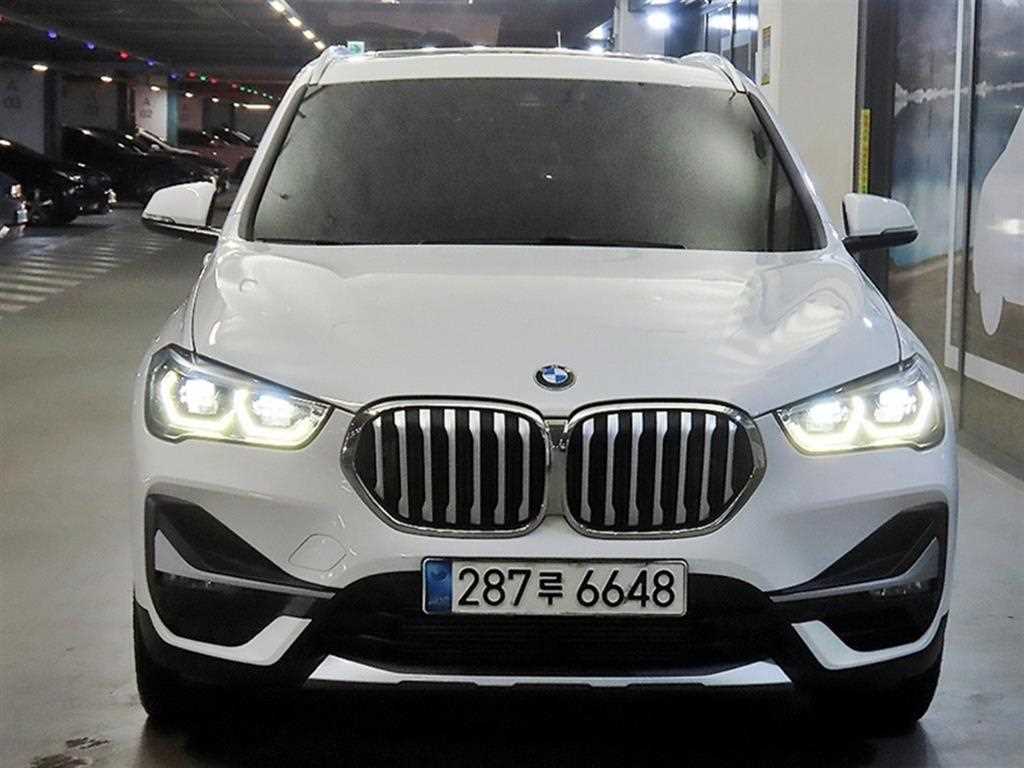 BMW X1 xDrive 20i M 스포츠 사진 2/20