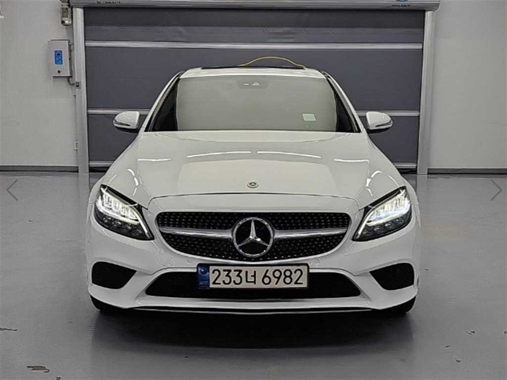 벤츠 C 클래스 C200 아방가르드 사진 2/18