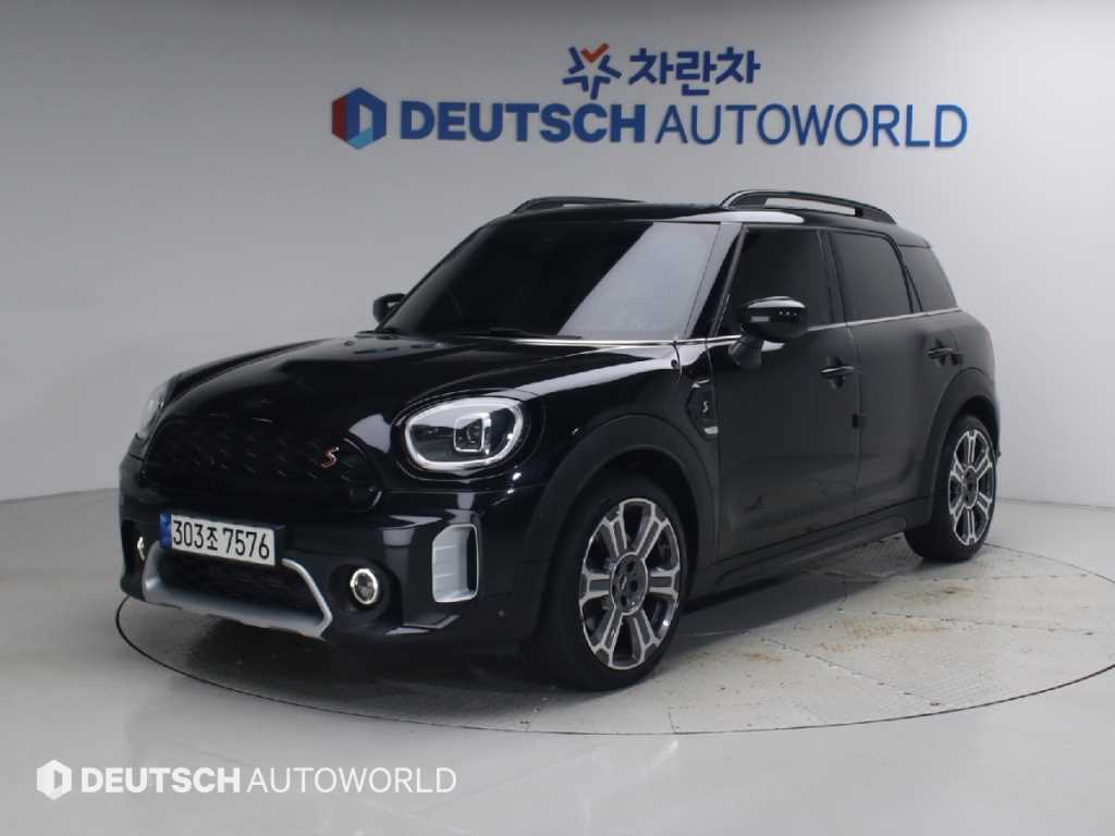 MINI 컨트리맨 2.0 S ALL4 클래식 런치팩 사진