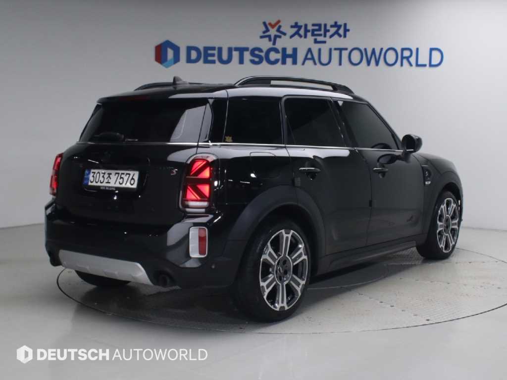 MINI 컨트리맨 2.0 S ALL4 클래식 런치팩 사진 2/20