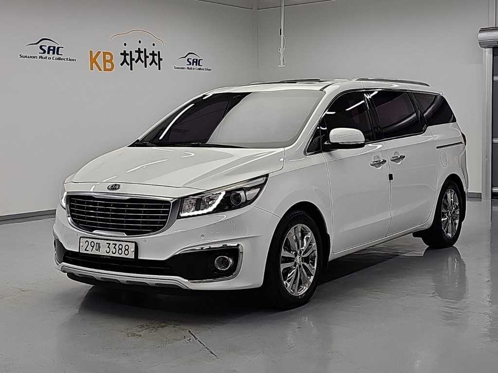 기아 카니발 디젤 9인승 프레스티지 사진