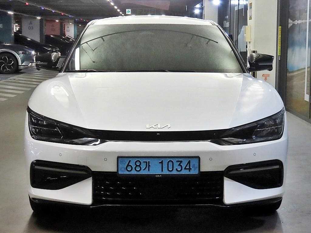 기아 EV6 롱레인지 AWD GT Line 사진 2/20