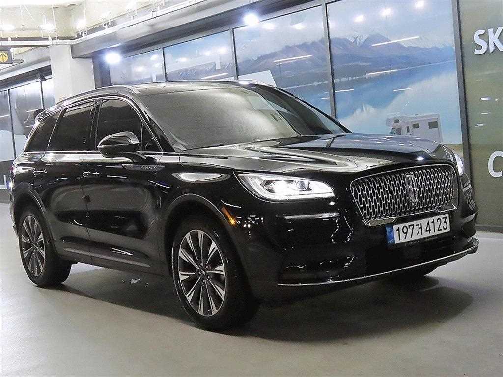 링컨 코세어 2.0 리저브 AWD 사진
