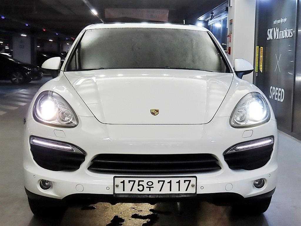 포르쉐 카이엔 4.8 S 사진 2/20
