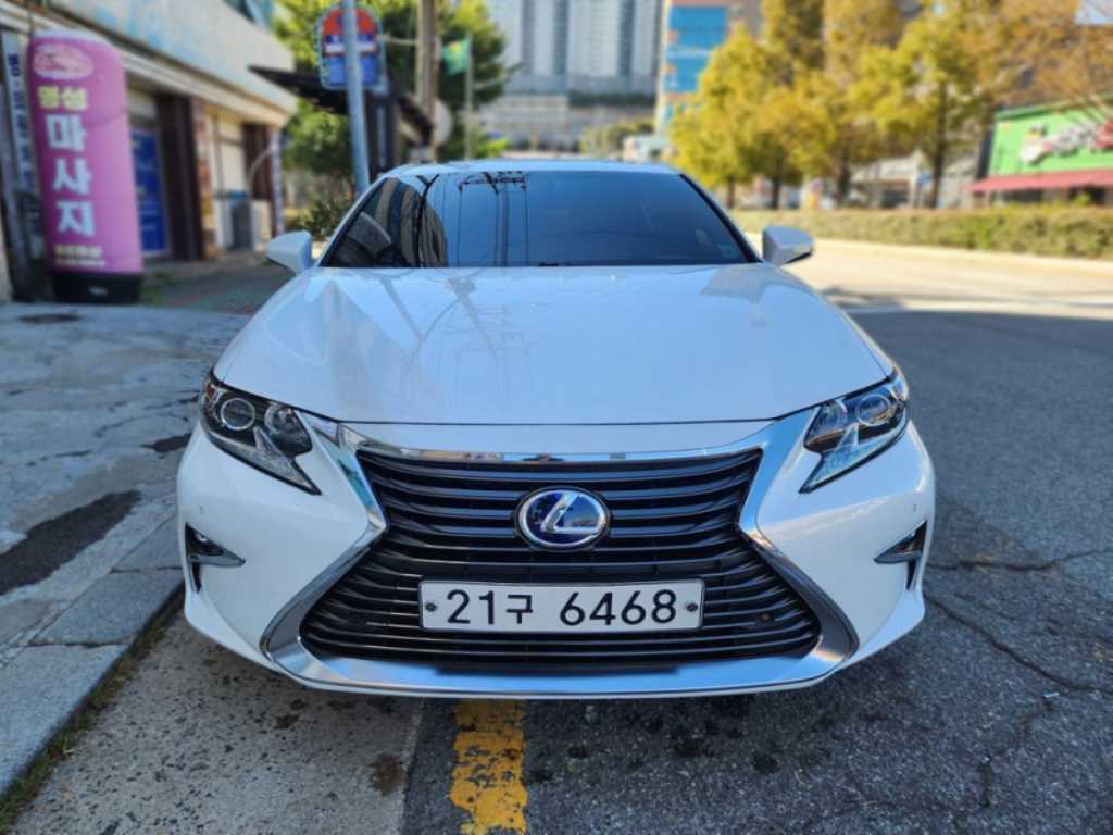 렉서스 ES 슈프림 사진