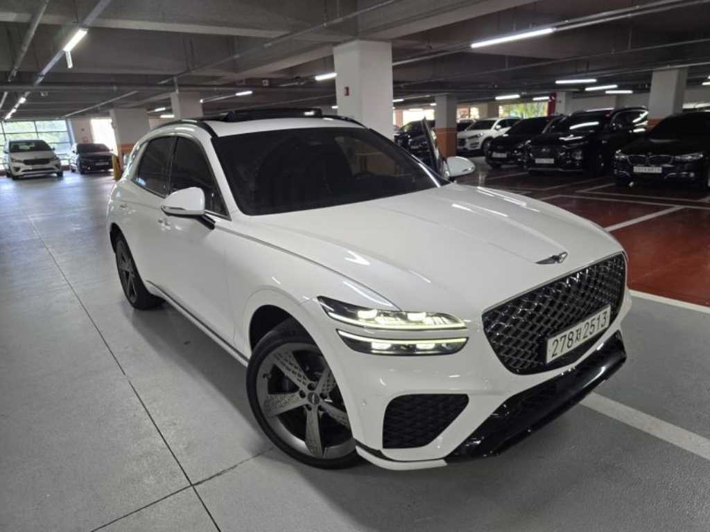 제네시스 GV70 2.5T 가솔린 AWD 사진 2/18
