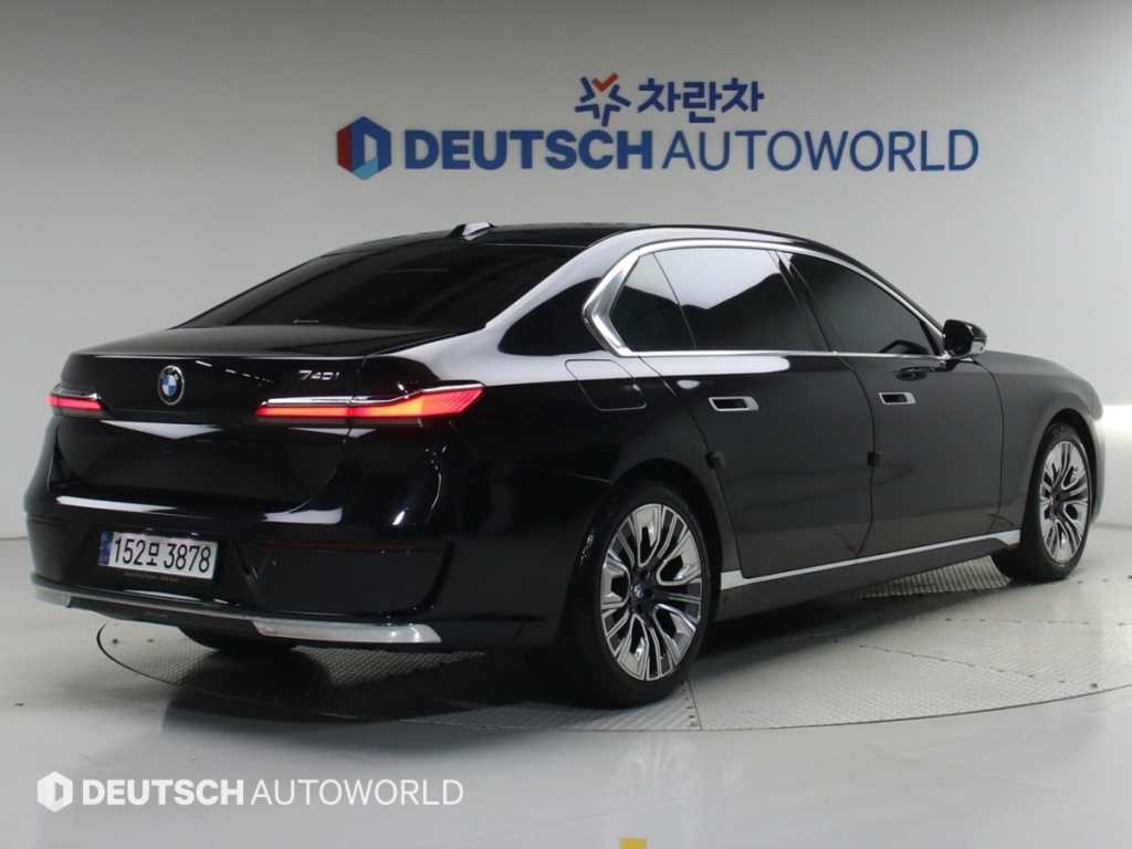 BMW 7시리즈 740i sDrive 디자인퓨어 엑셀런스 사진 2/20