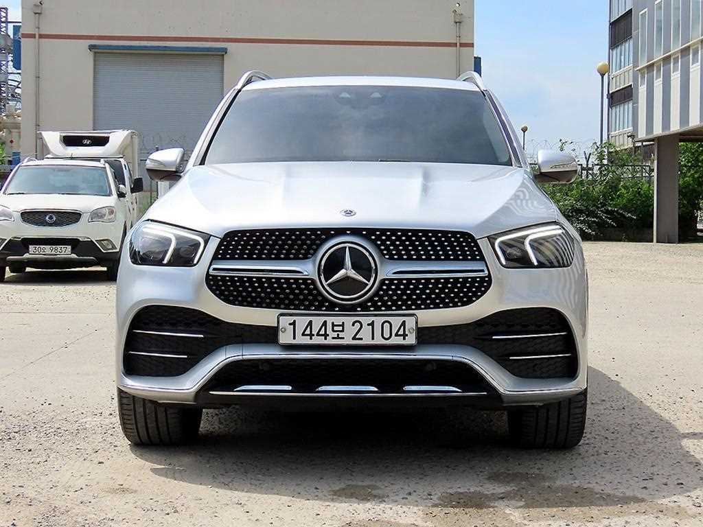 벤츠 GLE 클래스 GLE 450 4MATIC 사진