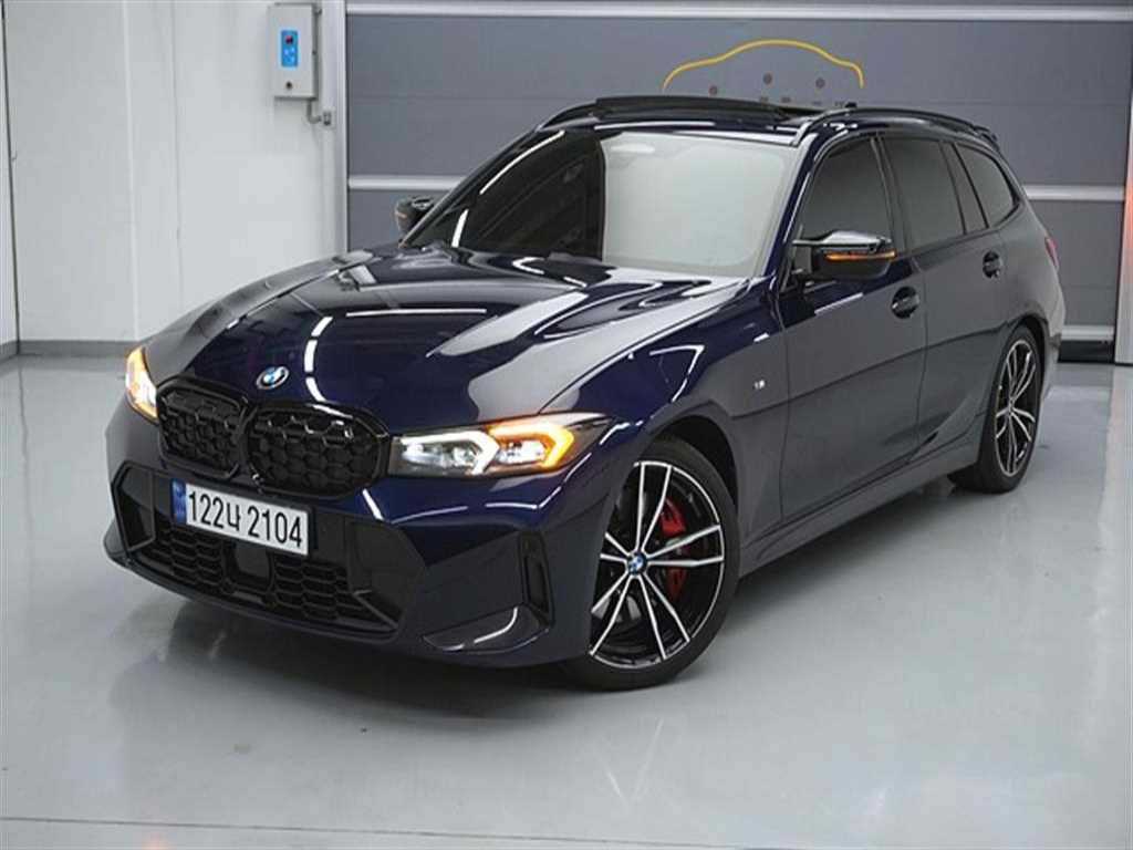 BMW 3시리즈 320d 투어링 M 스포츠 사진