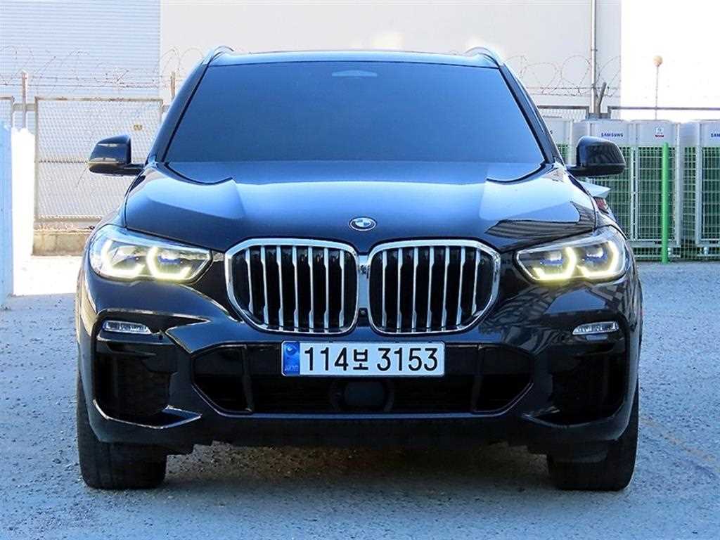BMW X5 xDrive 30d M 스포츠 사진