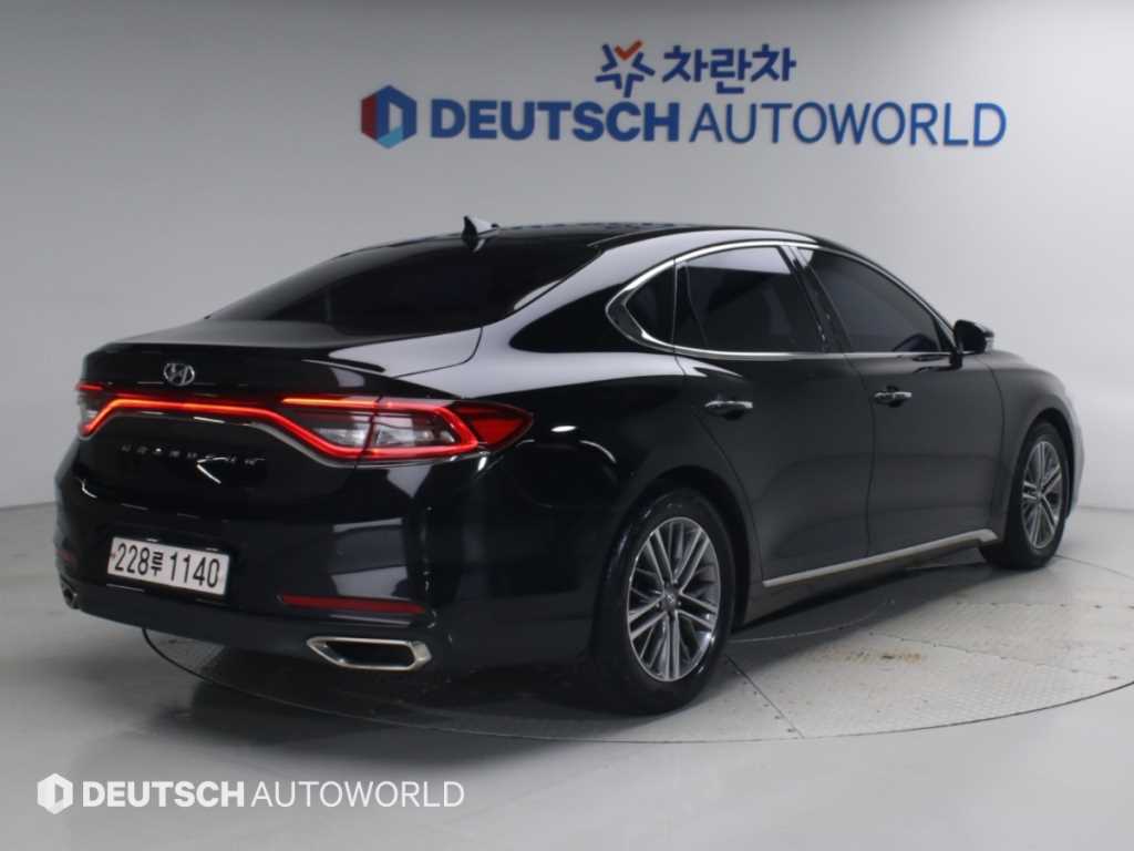 현대 그랜저 2.4 GDI 프리미엄 기본형 사진 2/19