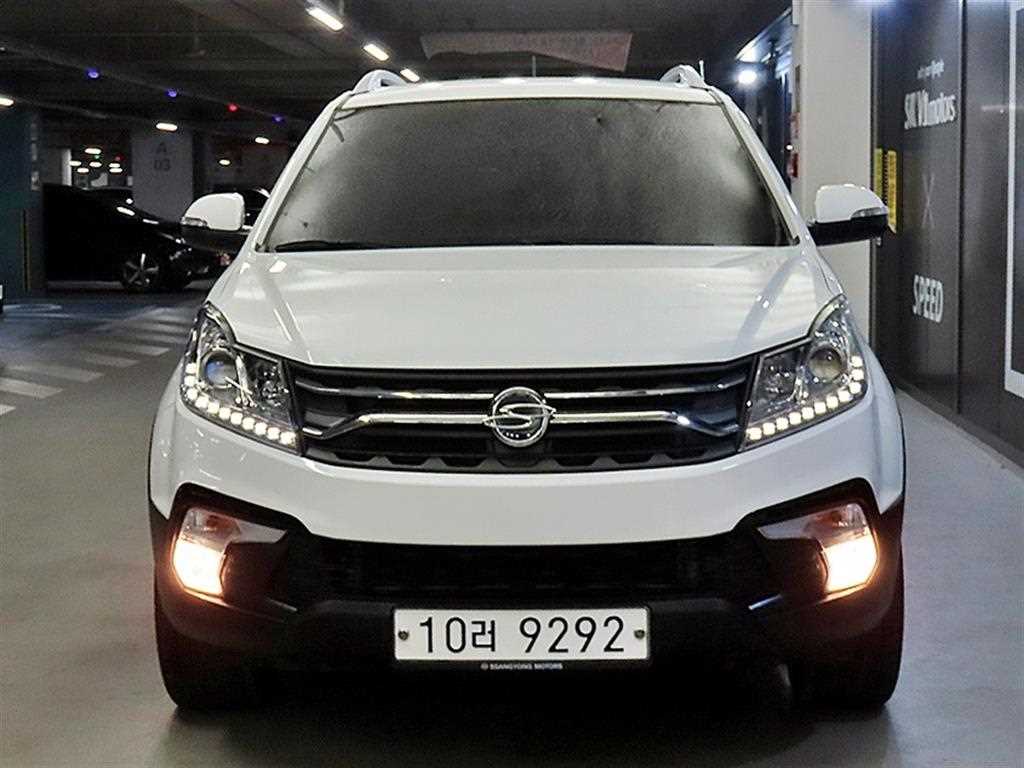 KGM 코란도 2.2 RX 2WD 고급형 사진 2/20
