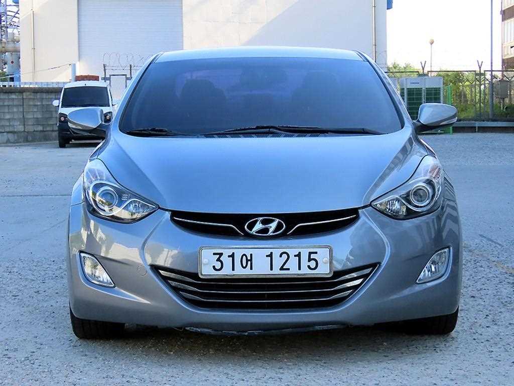 현대 아반떼 M16 GDI 프리미어 사진