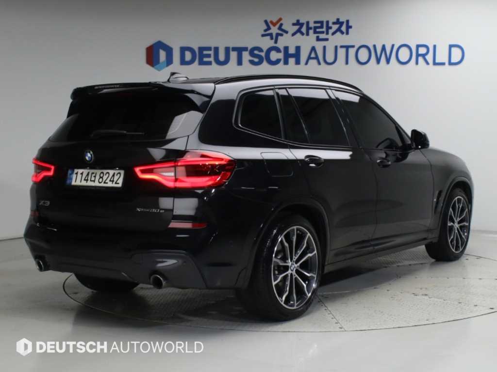 BMW X3 xDrive 30e M 스포츠 온라인 익스클루시브 에디션 사진 2/20