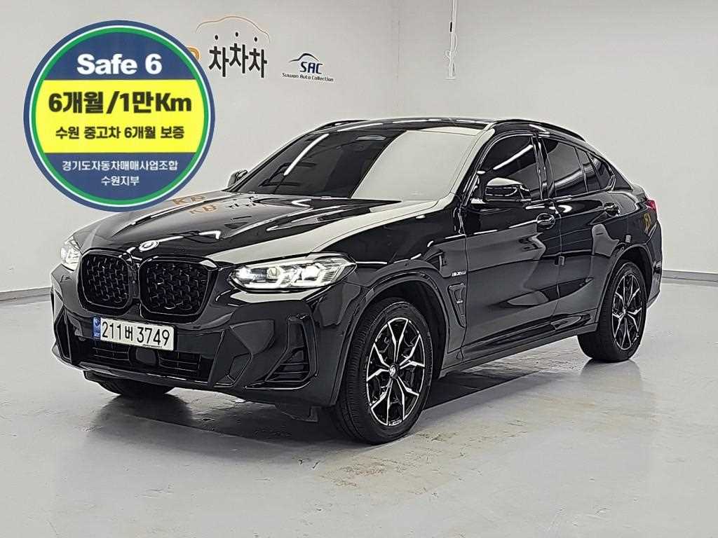 BMW X4 xDrive 20i xLine 사진