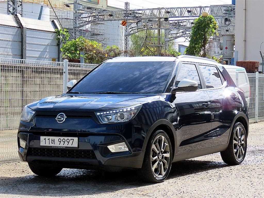 KGM 티볼리 가솔린 2WD 1.6 LX 고급형 사진 2/20