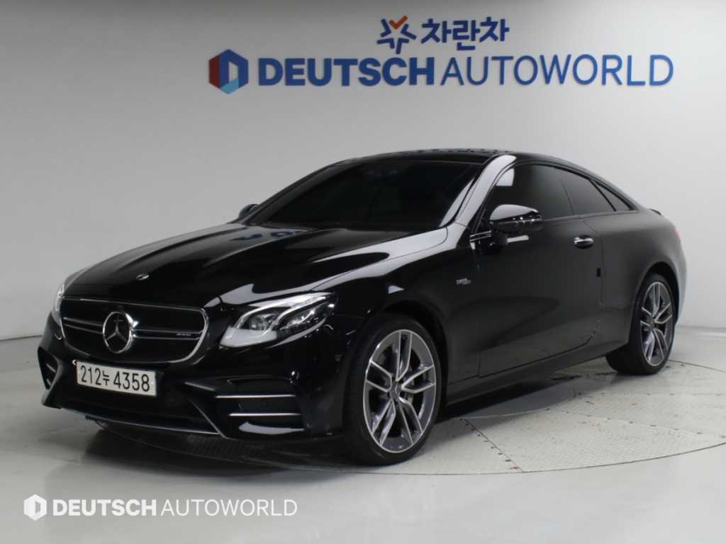 벤츠 E 클래스 E53 AMG 4MATIC+ 쿠페 사진 2/20