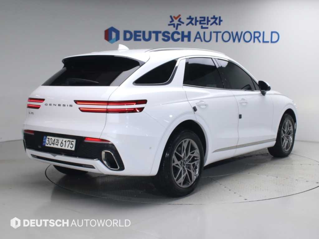 제네시스 GV70 2.5T 가솔린 2WD 기본형 사진 2/20
