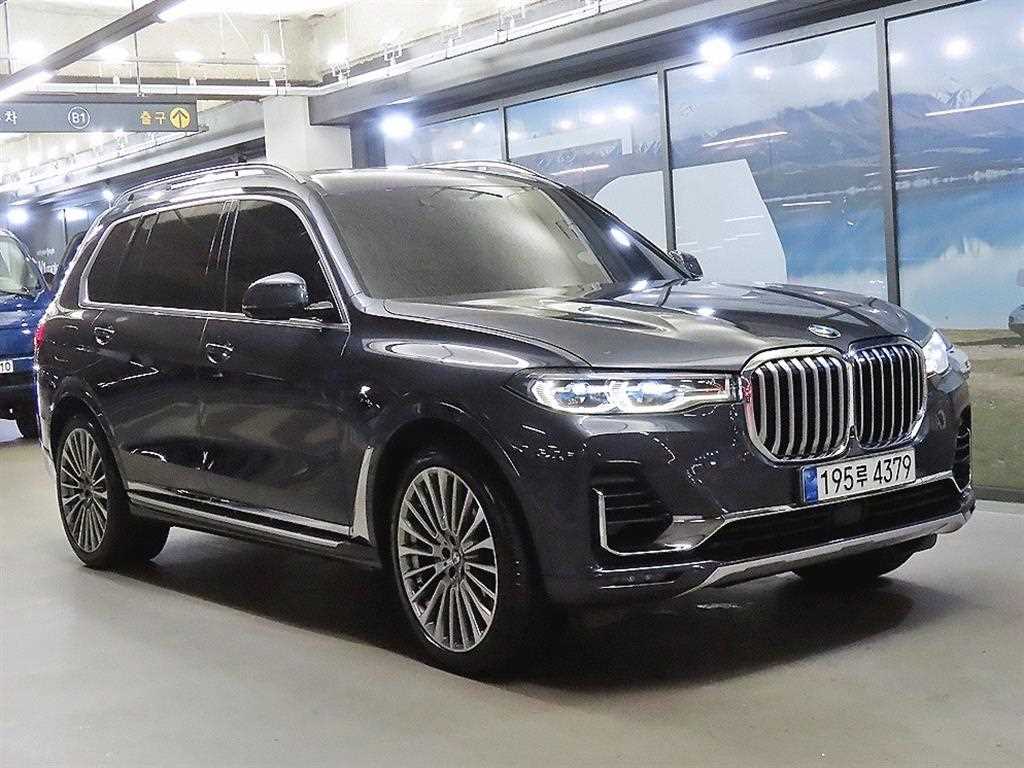 BMW X7 xDrive 40d M 스포츠 사진