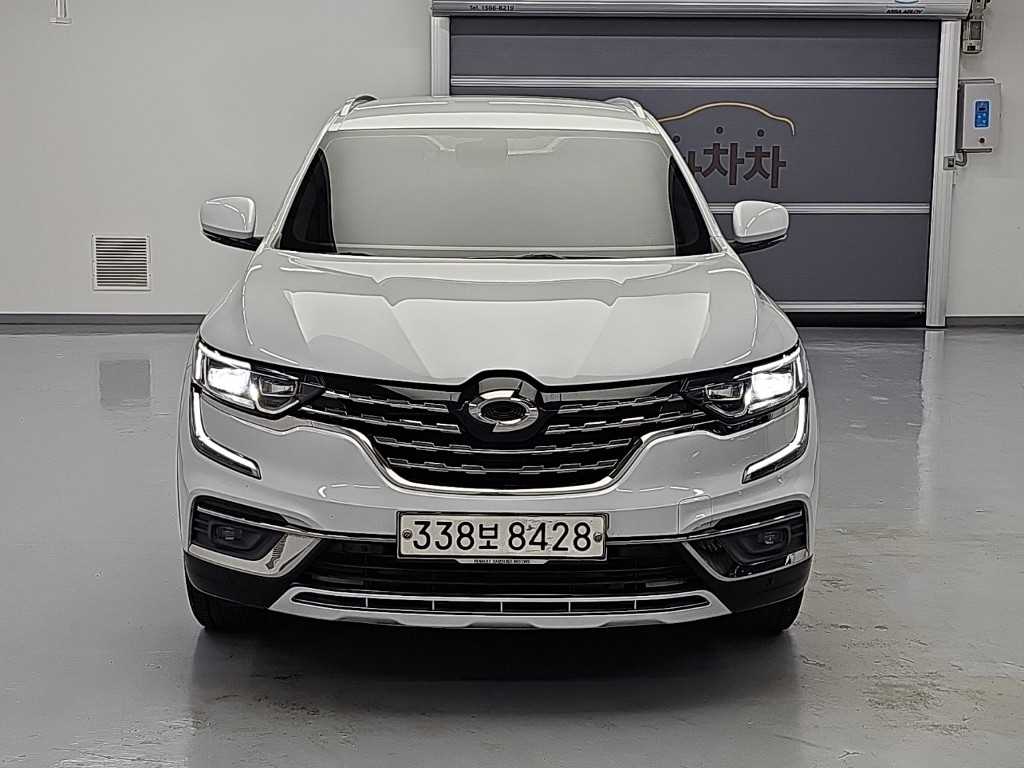 르노코리아 QM6 가솔린 2.0 GDe RE 시그니처 2WD 사진 2/20
