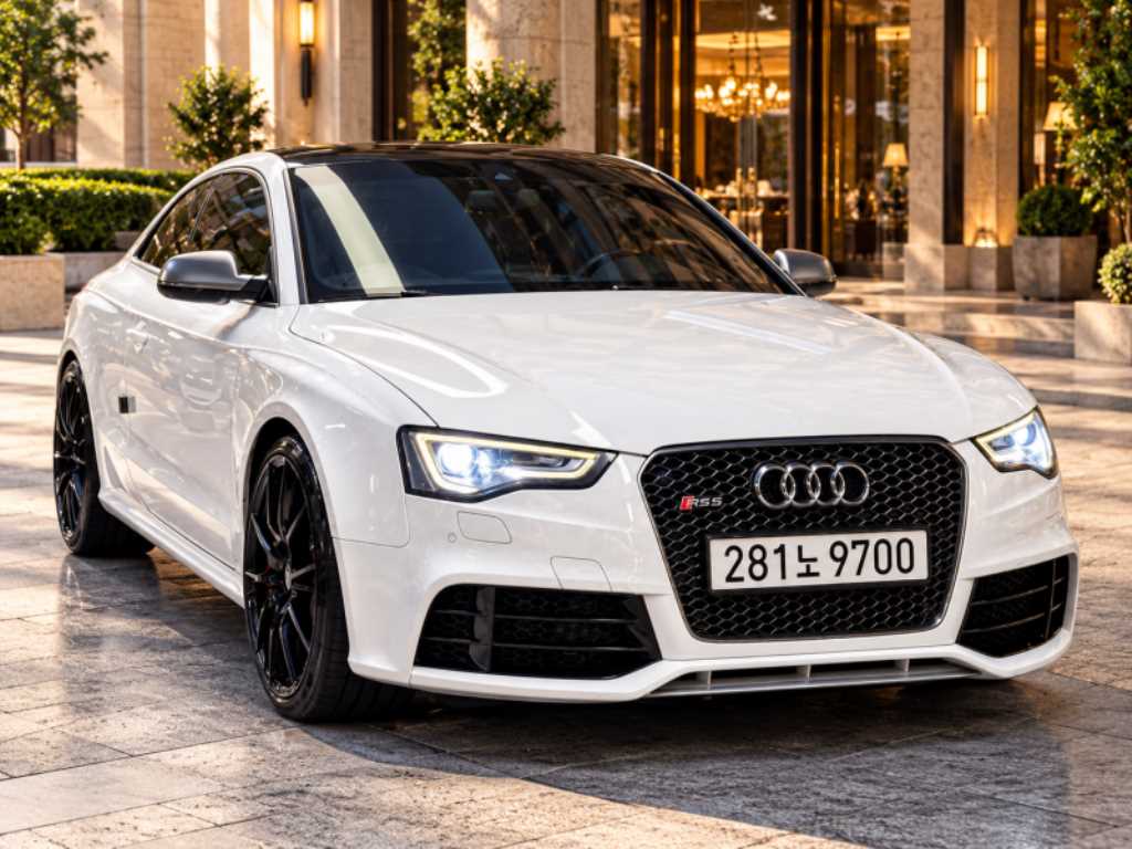 아우디 RS5 4.2 FSI 콰트로 8T3 사진