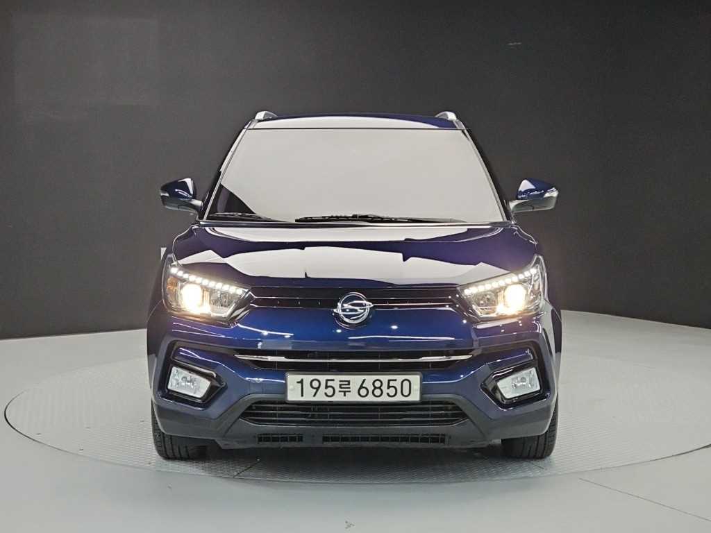KGM 티볼리 2WD 디젤 VX 사진 2/18