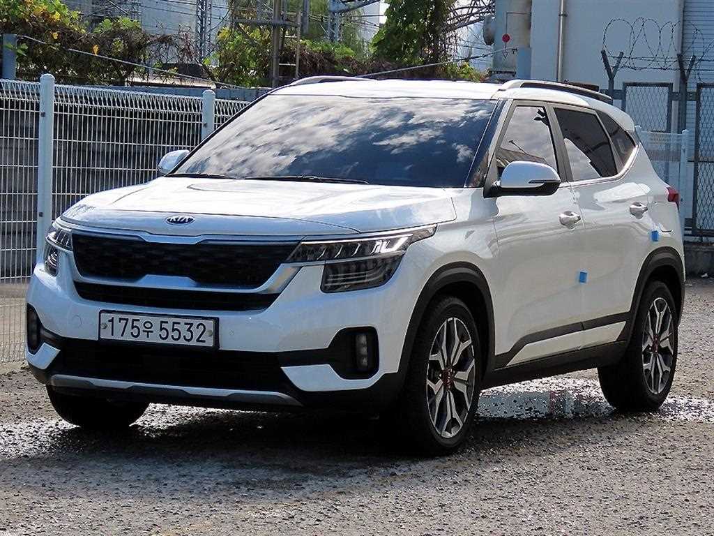 기아 셀토스 디젤 1.6 2WD 노블레스 사진 2/20