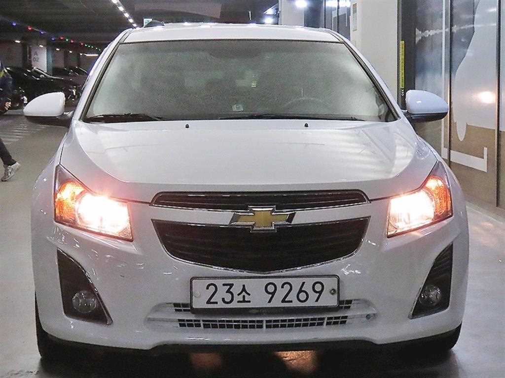 쉐보레 크루즈 1.8LT 사진 2/17
