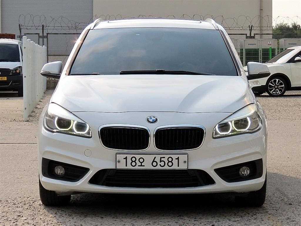 BMW 2시리즈 조이 사진
