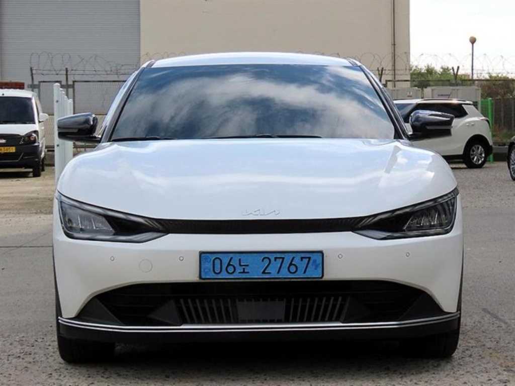 기아 EV6 롱레인지 AWD 에어 사진