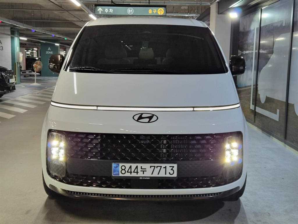 현대 스타리아 2WD 디젤 카고 모던 5인승 사진 2/20