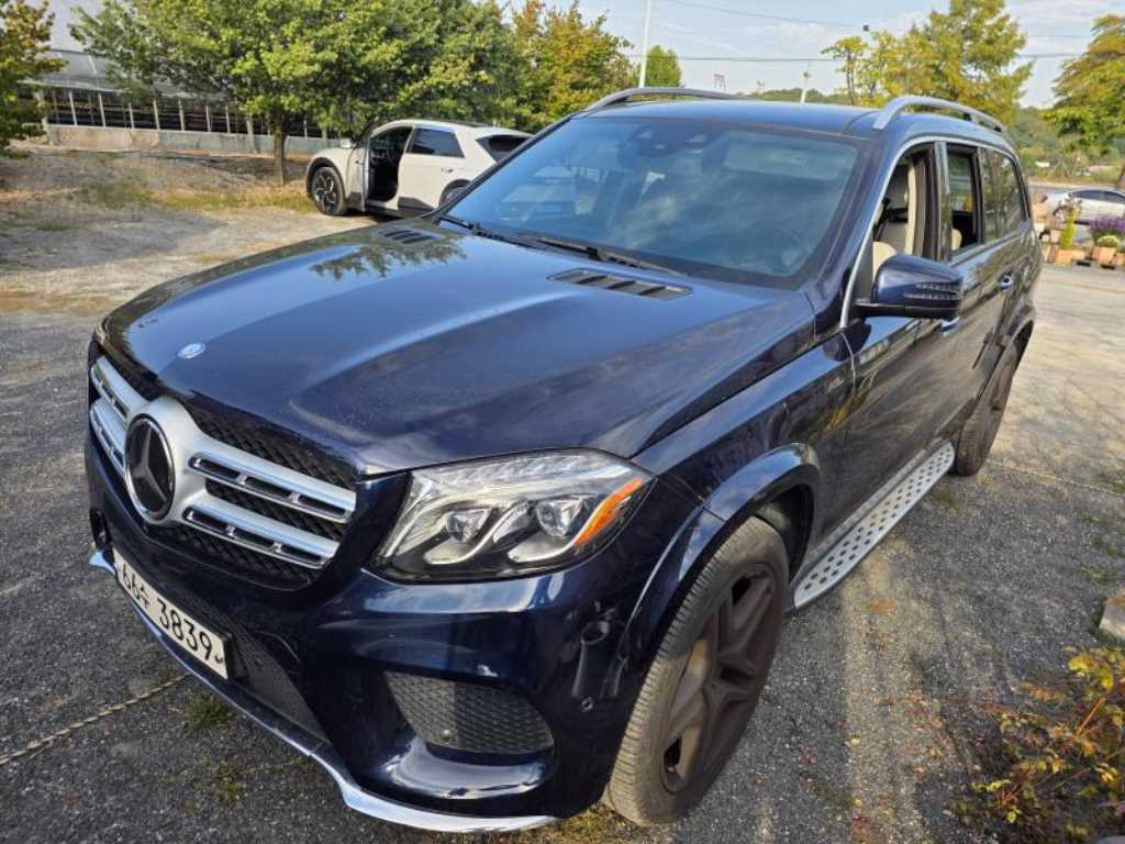 벤츠 GLS 클래스 GLS350 D 4MATIC 사진