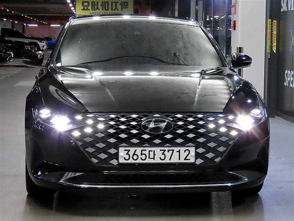 현대 그랜저 2.5 프리미엄 초이스 사진 2/20